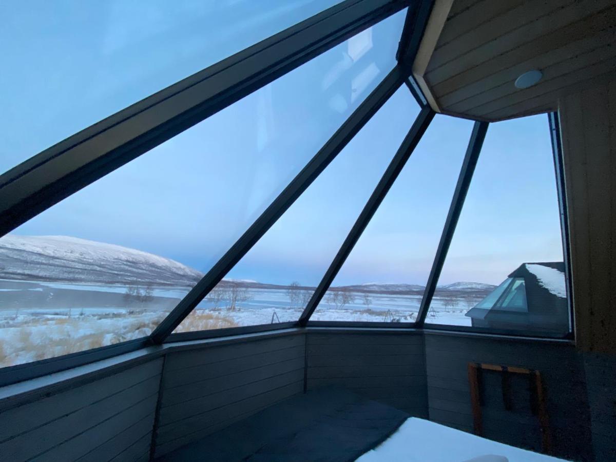 Arctic Land Adventure Glass Igloos Kilpisjärvi Exteriör bild
