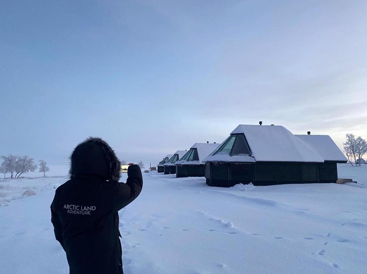 Arctic Land Adventure Glass Igloos Kilpisjärvi Exteriör bild