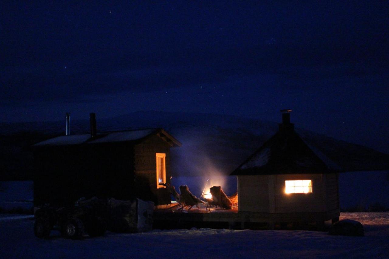 Arctic Land Adventure Glass Igloos Kilpisjärvi Exteriör bild