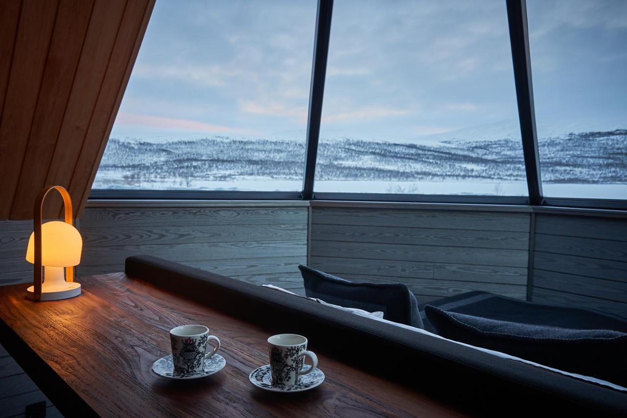 Arctic Land Adventure Glass Igloos Kilpisjärvi Exteriör bild