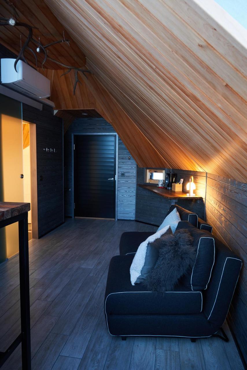 Arctic Land Adventure Glass Igloos Kilpisjärvi Exteriör bild