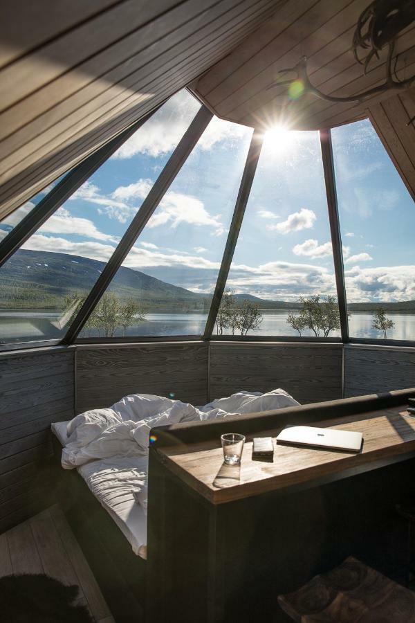 Arctic Land Adventure Glass Igloos Kilpisjärvi Exteriör bild
